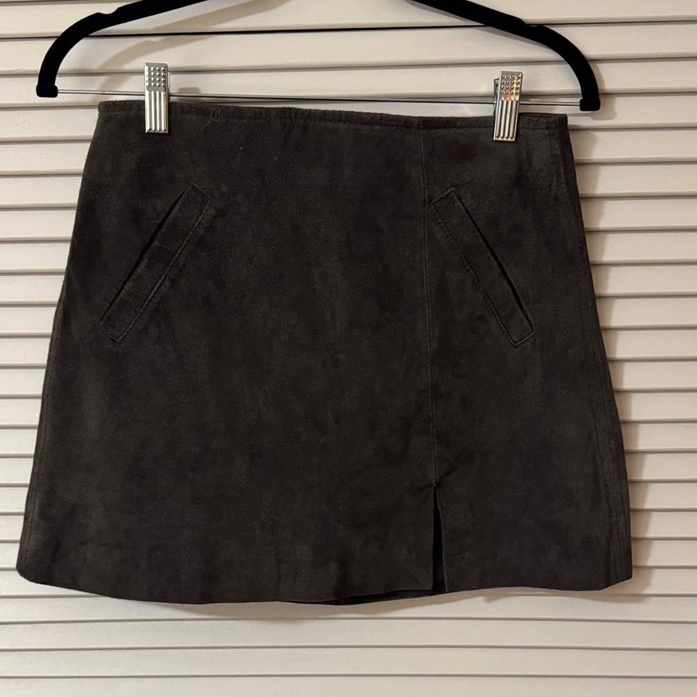 Chic Suede Gray Mini Skirt